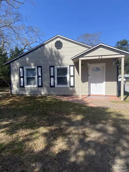 25 Bertram St, Pensacola, FL 32506