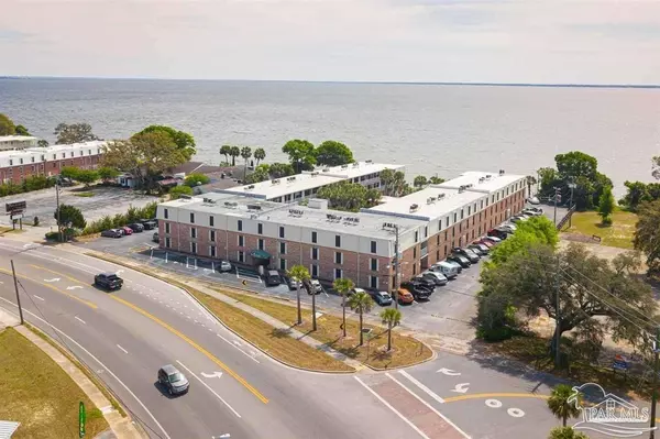 600 Scenic Hwy, Pensacola, FL 32503