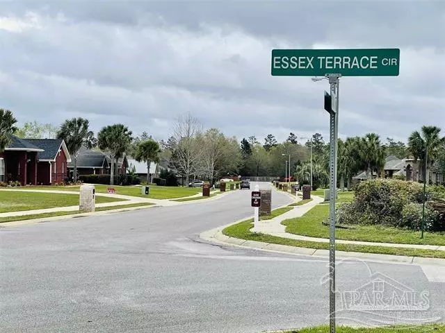 Pace, FL 32571,4377 Essex Terrace Cr