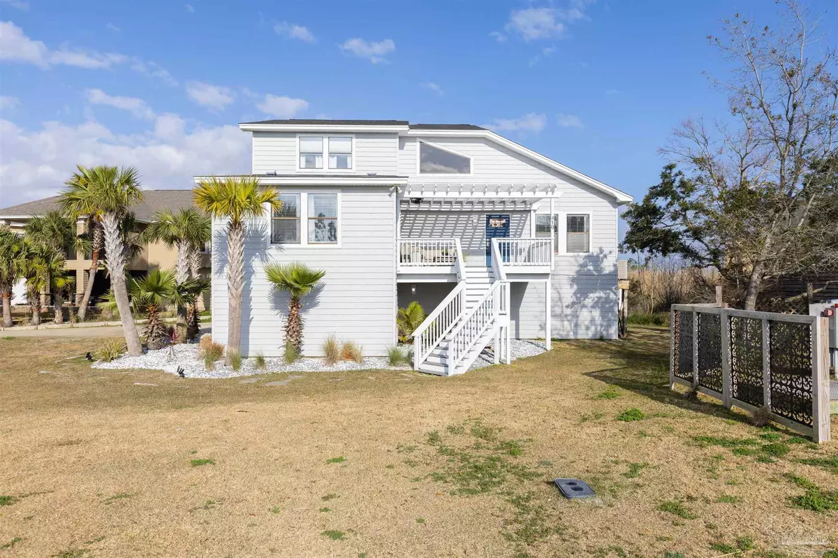 Gulf Breeze, FL 32561,410 Deer Point Dr