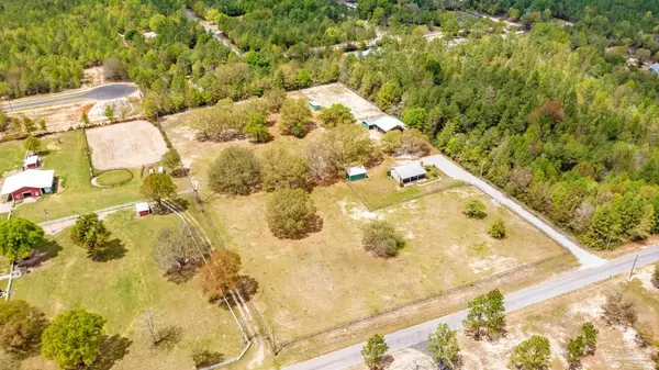 Crestview, FL 32539,6050 Donald Guy Rd