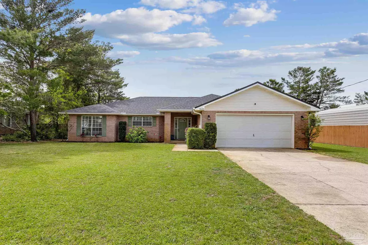 Navarre, FL 32566,7635 Sandstone St