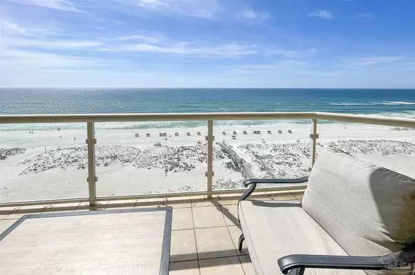 Pensacola Beach, FL 32561,22 Via Deluna Dr