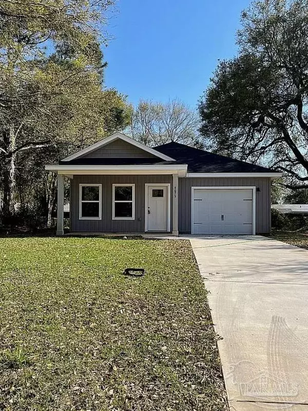 4675 Geneva Dr, Pensacola, FL 32526