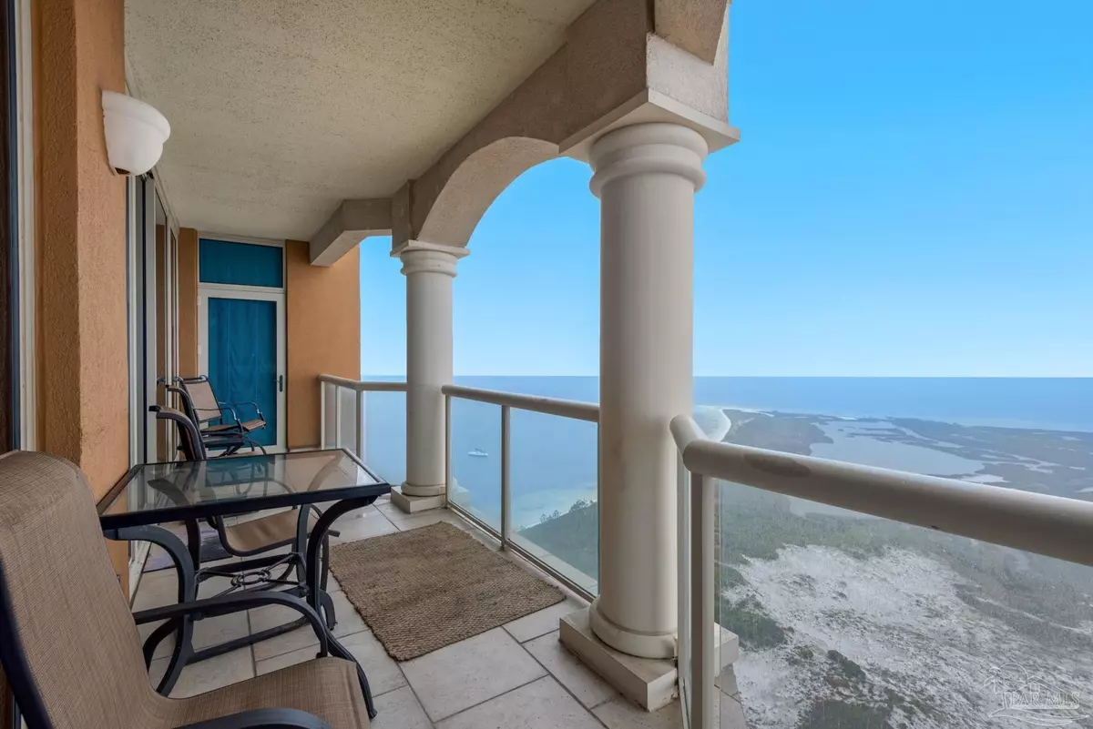 Pensacola Beach, FL 32561,2 Portofino Dr