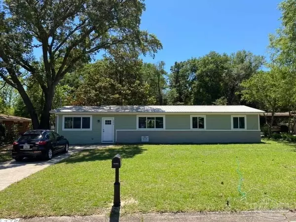 3275 Adrian Rd, Pensacola, FL 32504