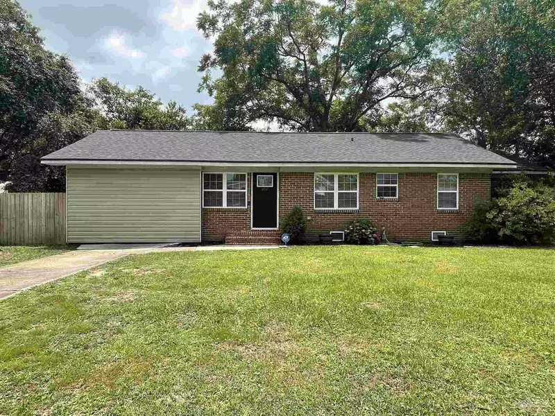 212 Wegner Ave, Cantonment, FL 32533