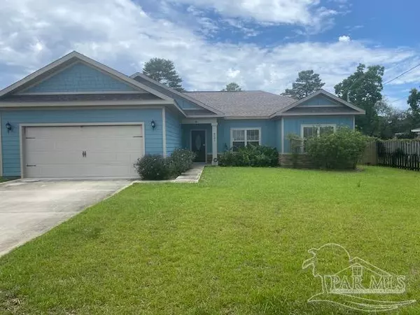 8481 Barrancas St, Navarre, FL 32566