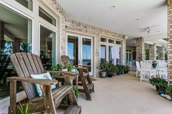 Navarre, FL 32566,1725 Villa Vizcaya Dr