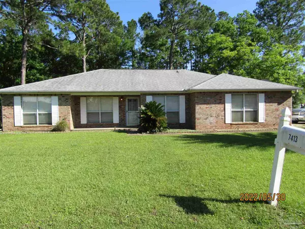 7413 Dowdy Dr, Pensacola, FL 32506