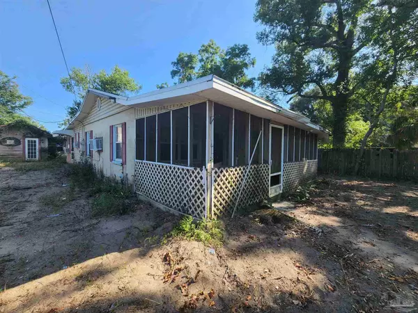 Pensacola, FL 32505,3703 W Theresa St