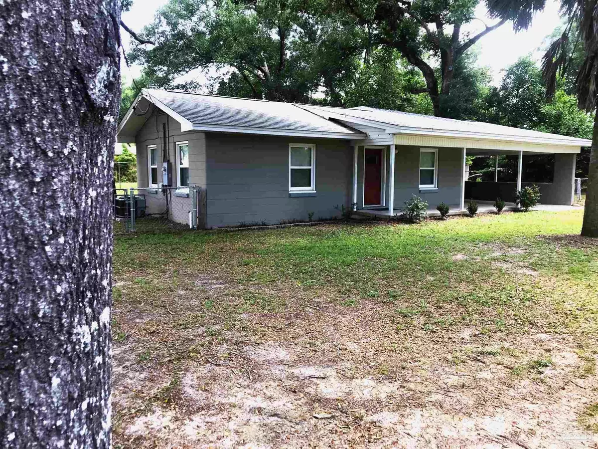 Pensacola, FL 32506,5916 Annette St