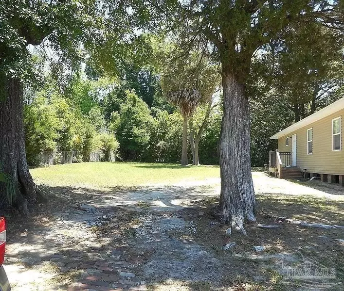 1506 N Hayne St, Pensacola, FL 32503