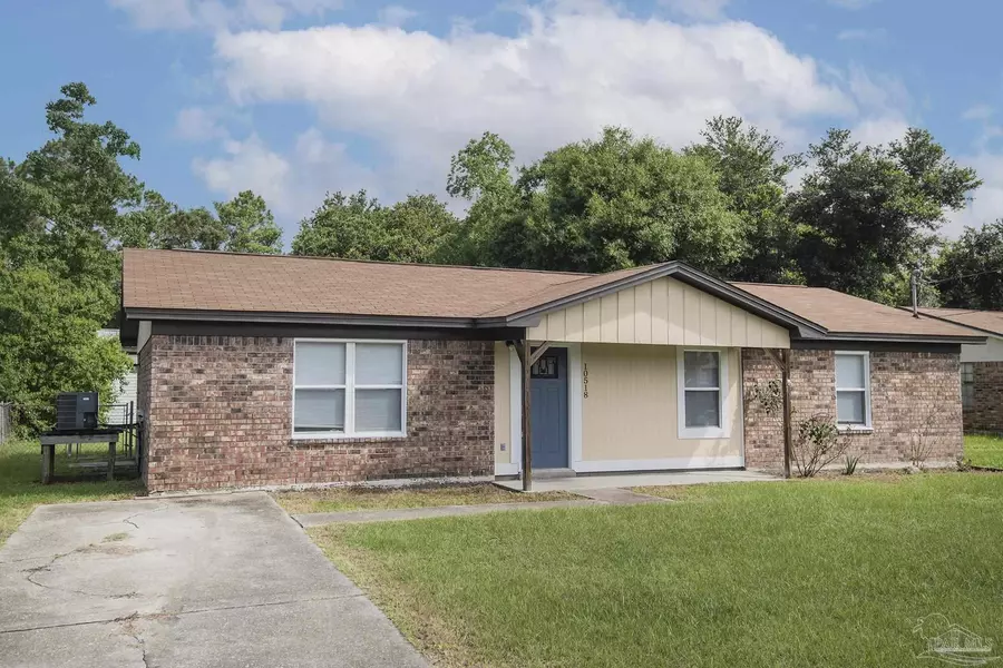 10518 Heatherwood Dr, Pensacola, FL 32506