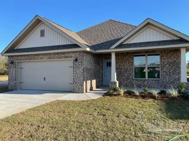 7013 Whitetail Run Dr, Pensacola, FL 32526