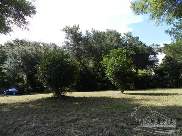 Pensacola, FL 32505,808 Cary Memorial Dr