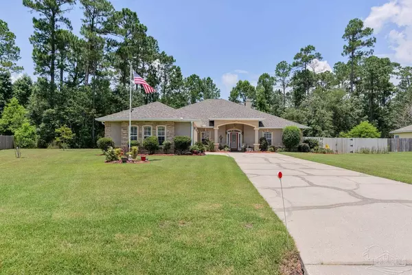 3269 Mcmillan Creek Dr, Milton, FL 32583