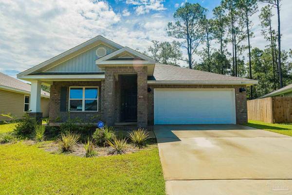 10553 Queens Gate Cir, Pensacola, FL 32506