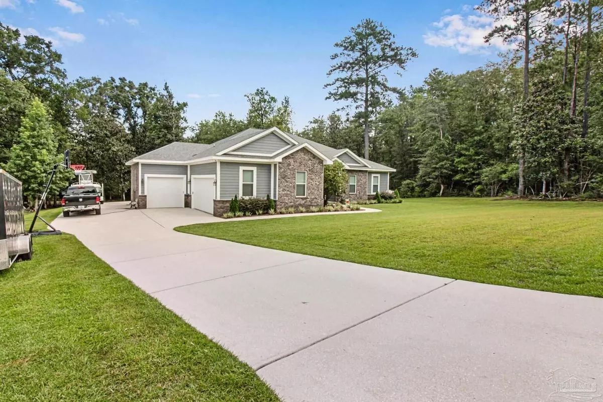 Crestview, FL 32536,5561 Algonquin Pl