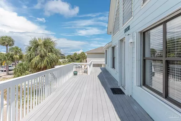 Pensacola Beach, FL 32561,1008 Via Deluna Dr