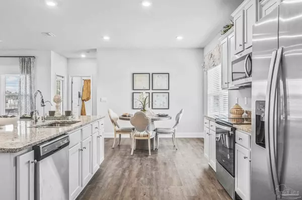 Pensacola, FL 32526,6084 Rutherford Loop