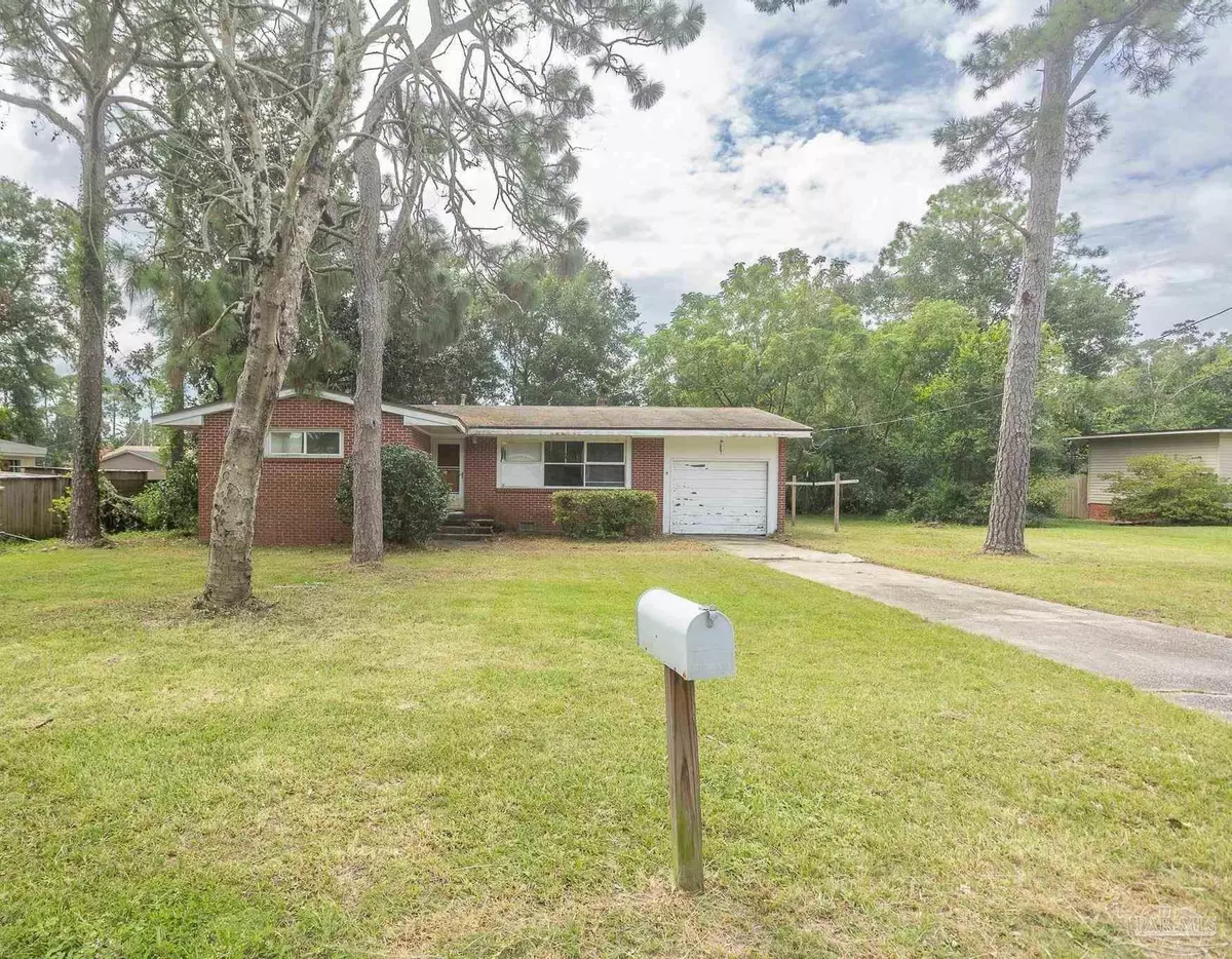 Pensacola, FL 32503,357 Drew Cir