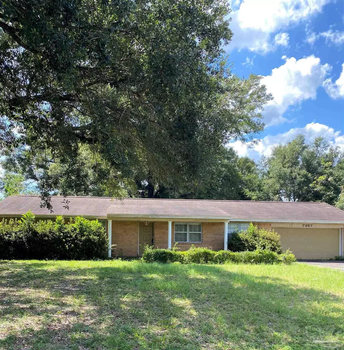 Pensacola, FL 32526,7267 Lenora St