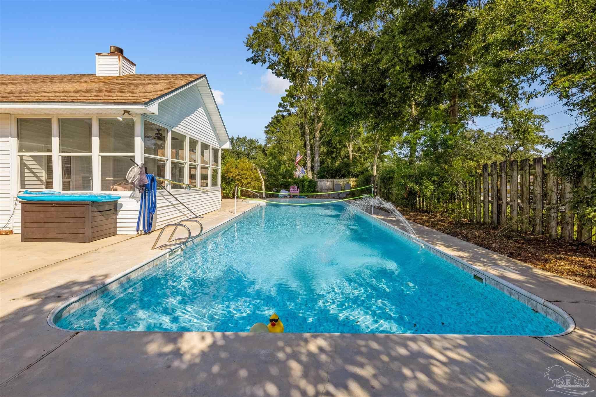 Cantonment, FL 32533,1725 Donegal Dr