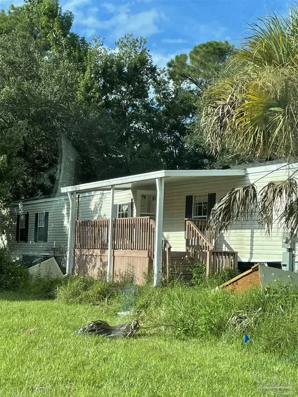 Pensacola, FL 32507,8560 San Miguel Calzada