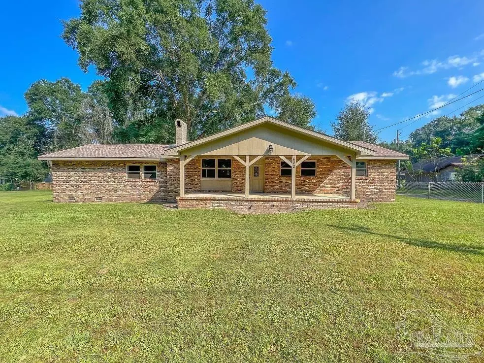 Molino, FL 32577,622 Ayers St