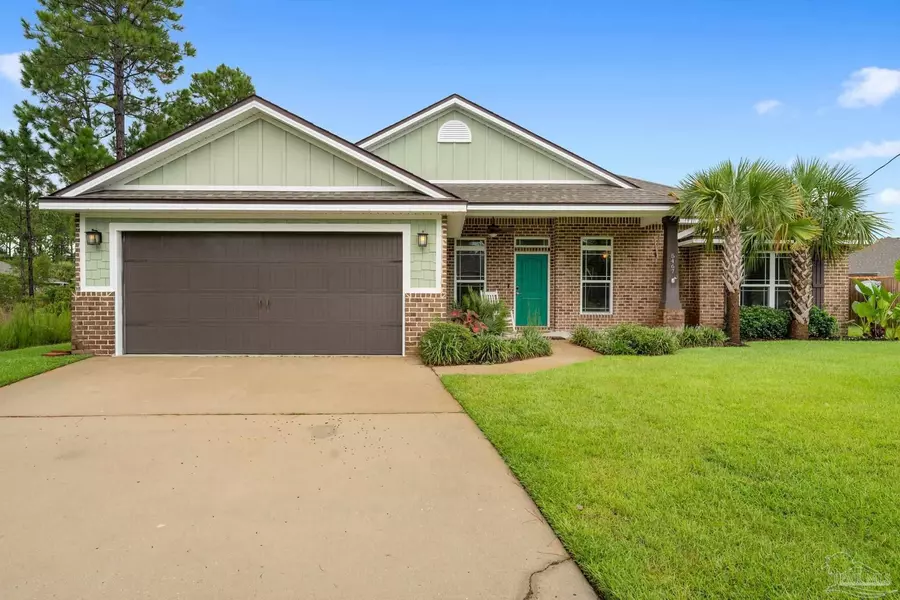 5467 Longhorn Trl, Gulf Breeze, FL 32563