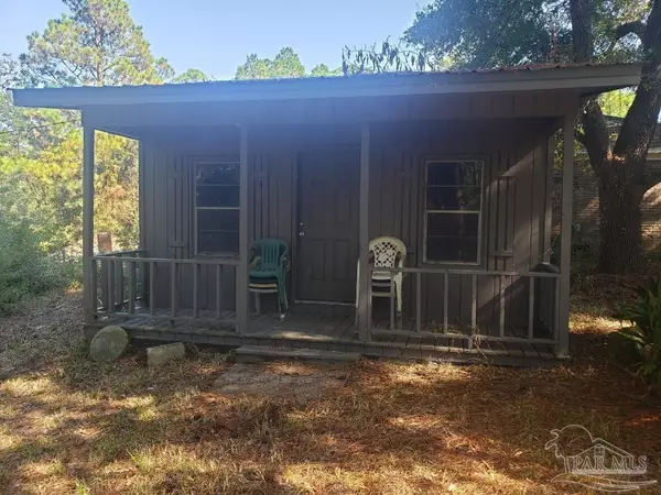 Milton, FL 32583,5812 Gazebo St