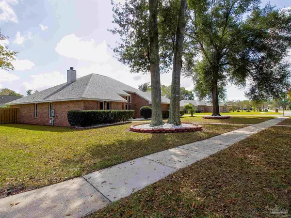 Cantonment, FL 32533,9840 Harlington St