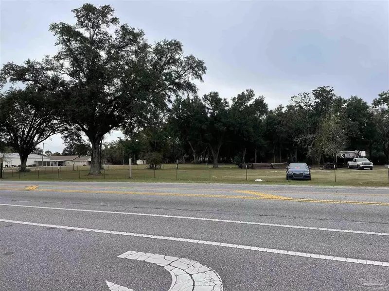7571 Mobile Hwy, Pensacola, FL 32526