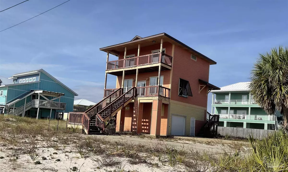 Pensacola Beach, FL 32561,302 Avenida 23