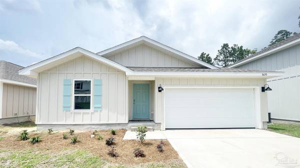 8650 Pathstone Blvd, Pensacola, FL 32526