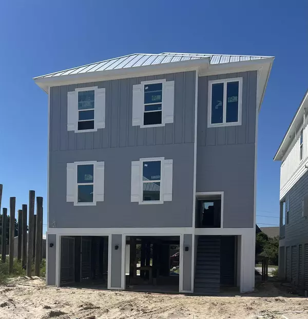 205 Clipper Dr, Perdido Key, FL 32507