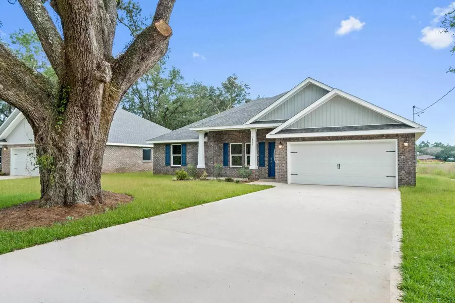 3319 Secret Isle Way, Navarre, FL 32566