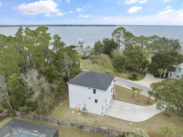 Pensacola, FL 32506,935 Paradise Beach Cir