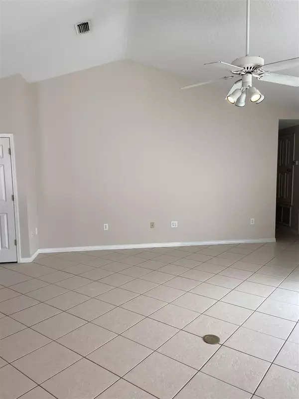 Mary Esther, FL 32569,520 Rush Park Cir