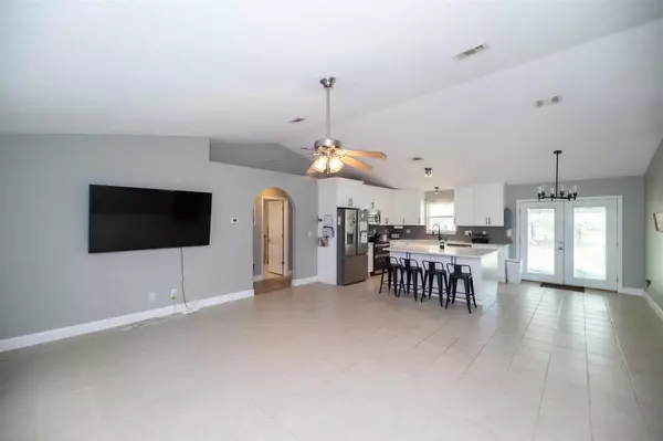 Navarre, FL 32566,8816 Kiwi Pl