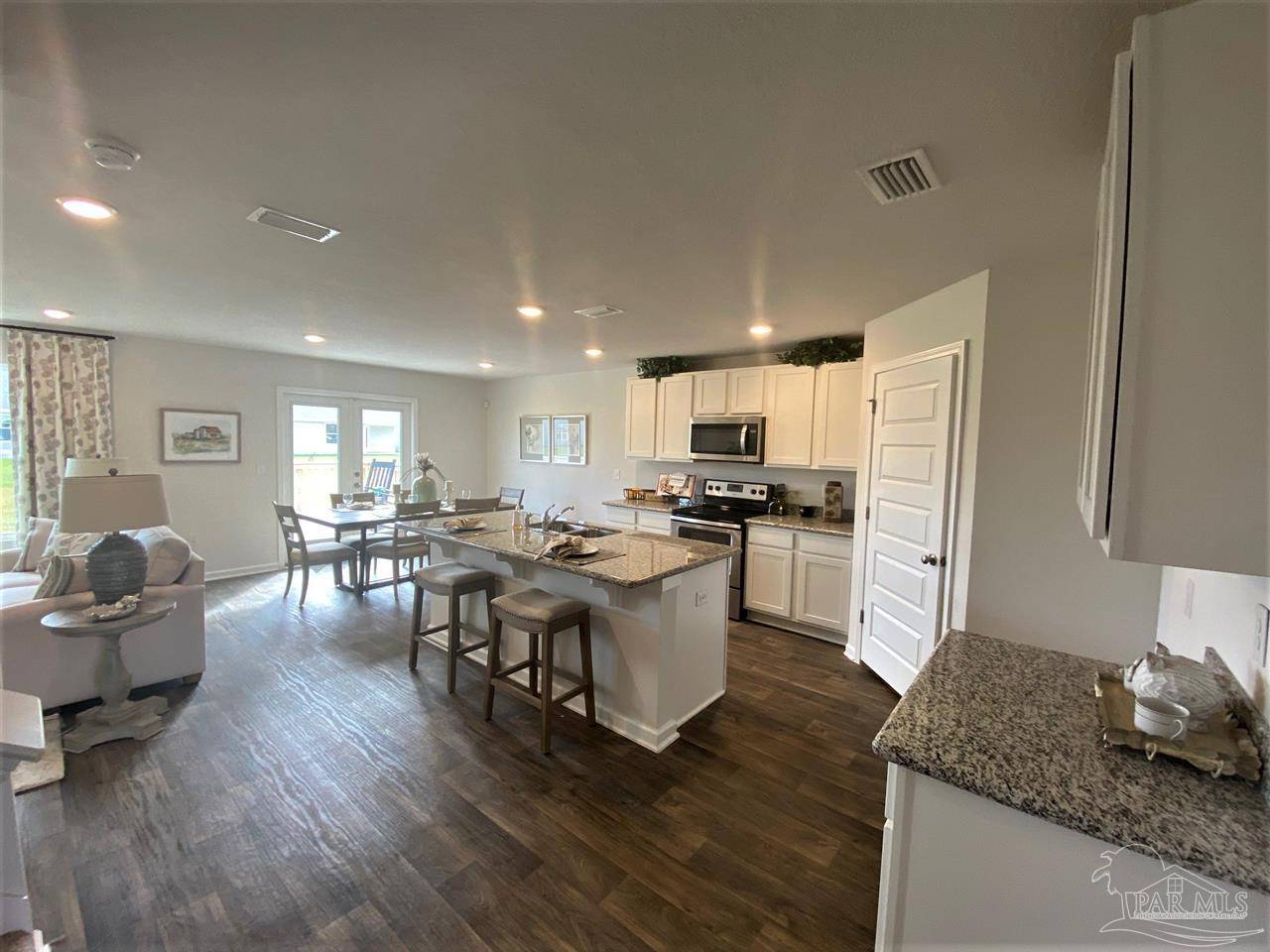 Pensacola, FL 32526,3946 Whitetail Ln