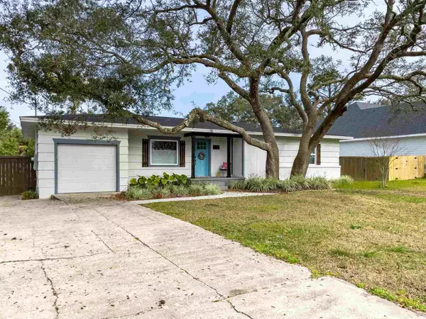 Gulf Breeze, FL 32561,4 San Carlos Ave