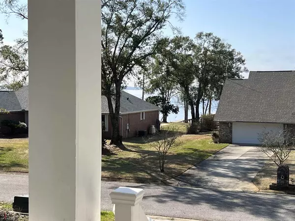 Pensacola, FL 32526,5656 Bay Forest Dr