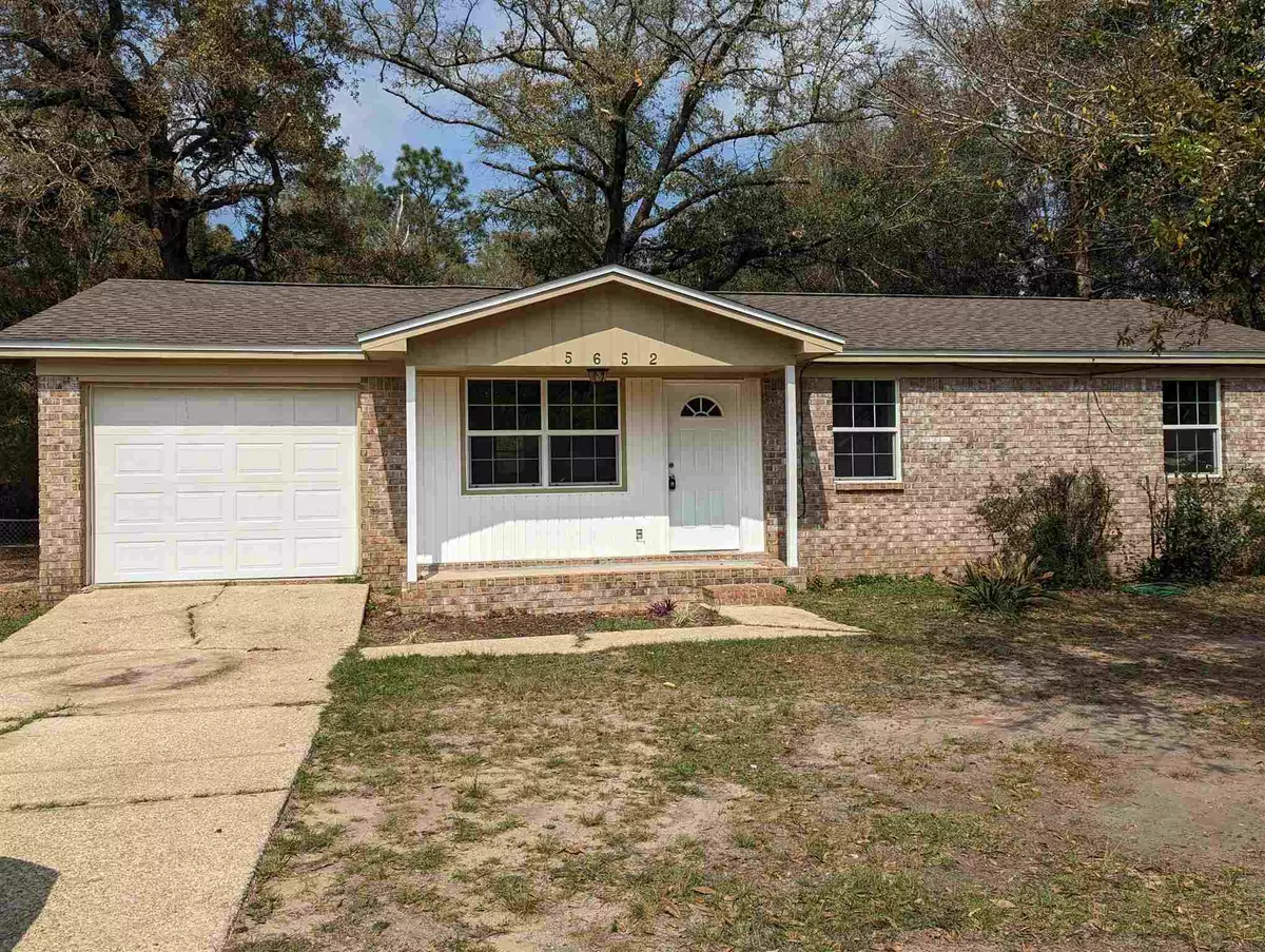 Milton, FL 32583,5652 Collinswood Dr