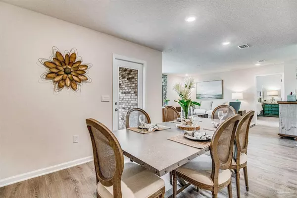 Pensacola, FL 32526,9811 Millee Loop