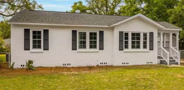 4 Glendower Ct, Pensacola, FL 32507