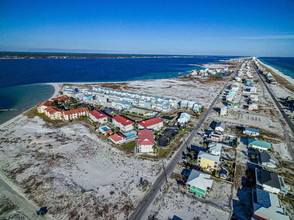 Navarre Beach, FL 32566,7453 Sunset Harbor Dr