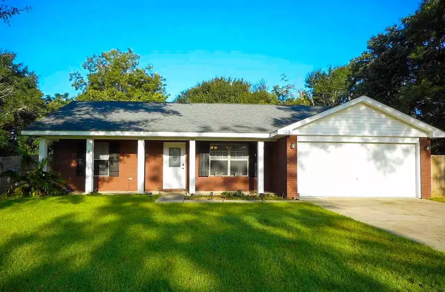 103 Cooper Rd, Cantonment, FL 32533