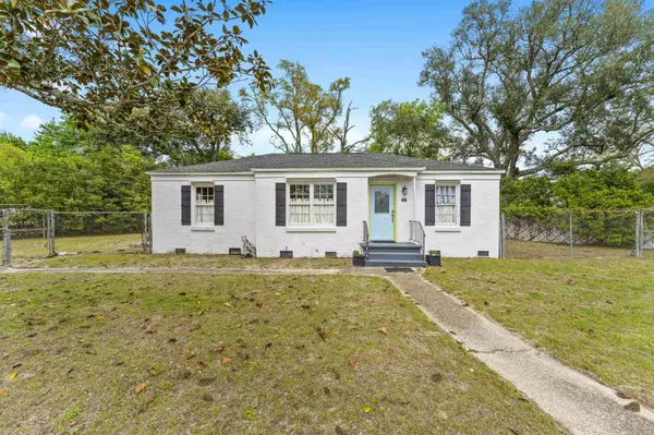Pensacola, FL 32507,501 W Sunset Ave
